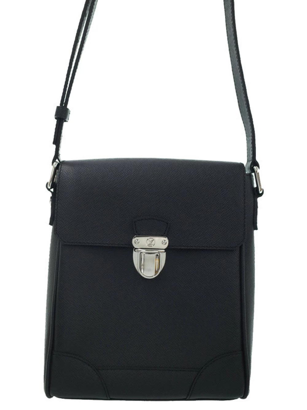 Louis Vuitton Taiga Luca Shoulder Bag